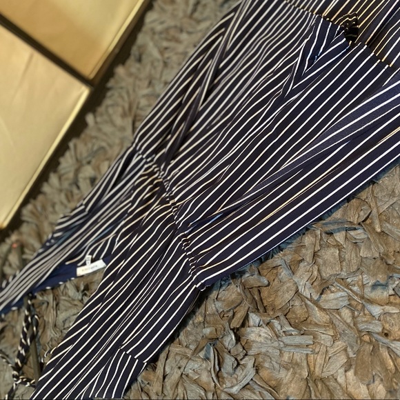 V Cut Dress - Picture 1 of 5